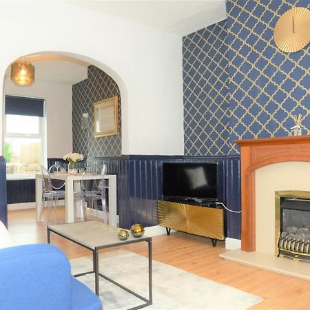 Vila Florence House Wrexham Exteriér fotografie