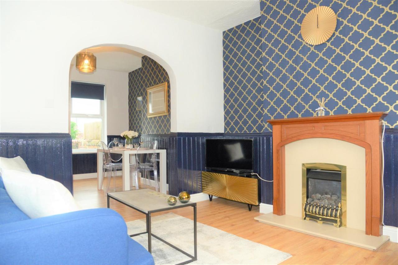 Vila Florence House Wrexham Exteriér fotografie