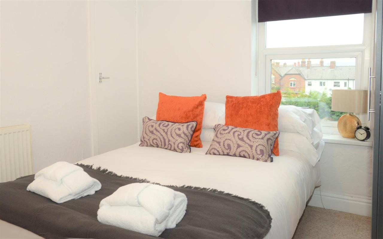 Vila Florence House Wrexham Exteriér fotografie